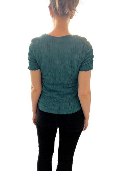 Gofreli Kısa KolluTexture Bluz