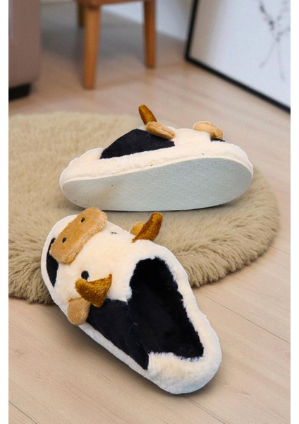 Kadın Inek Figürlü Ev Terliği. Içi Pelüş Detaylı Terlik. indirimleri