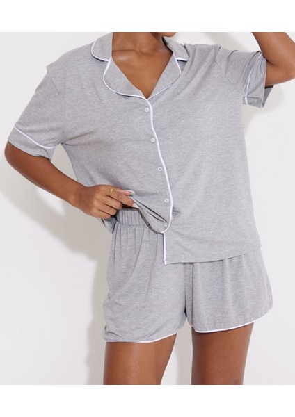 Düğmeli Biyeli Şortlu Pijama Takımı