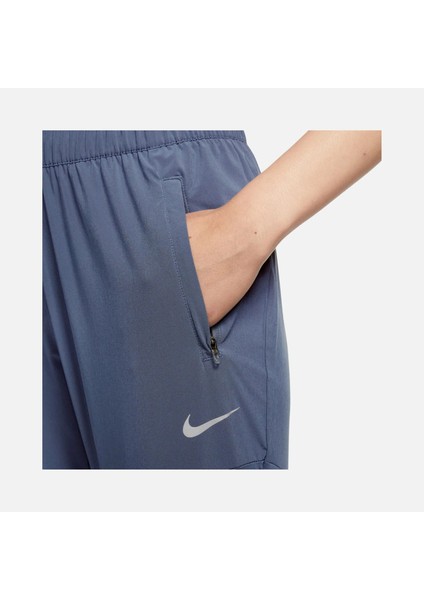 Dri-Fit Essential Kadın Koşu Spor Mavi Eşofman Altı - Fermuarlı Paça ve Cepler - DH6975-491