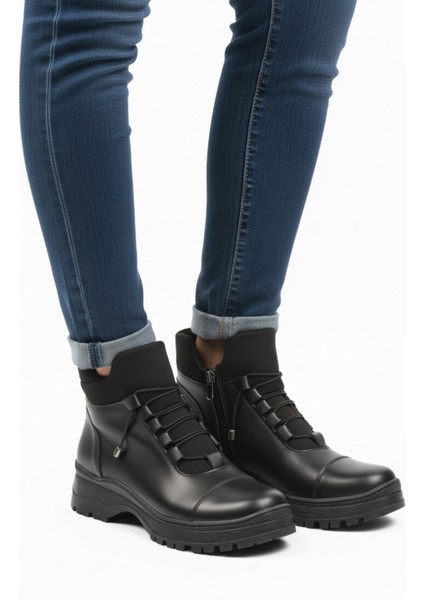 Siyah Içi Polarlı Soğuğa Dirençli Kaymaz Taban Kadın Bot 112 Z