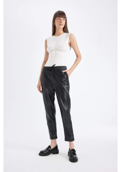 Jogger Fit Cepli Yüksek Bel Suni Deri Pantolon X8320AZ24WN