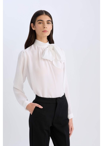 Regular Fit Fiyonk Yaka Basic Düz Saten Uzun Kollu Bluz D3133AX24AU