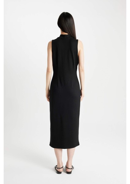 Bodycon Vücudu Saran Basic Düz Yarım Balıkçı Yaka Siyah Kolsuz Midi Elbise