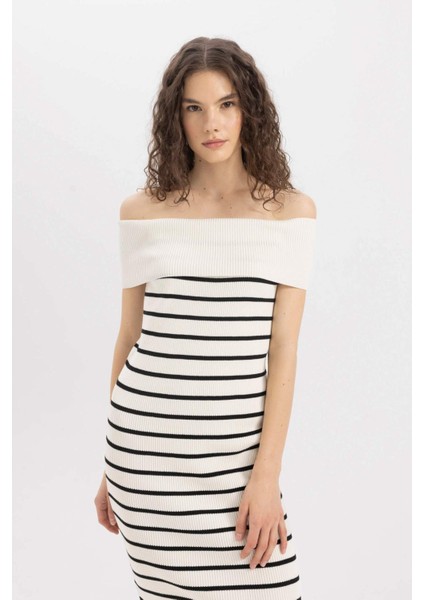 Fitted Çizgili Açık Omuz Triko Midi Elbise D2995AX24SM