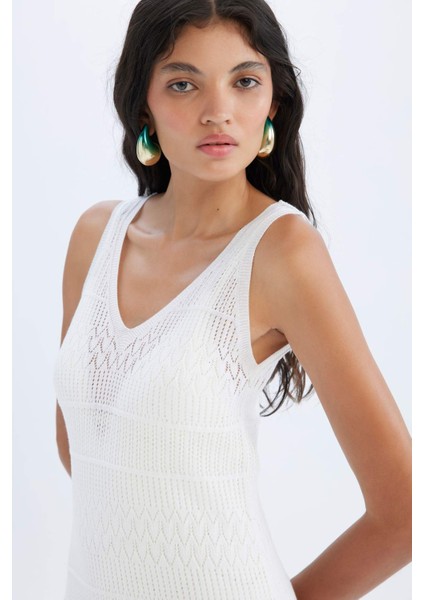 Fitted Kolsuz Beyaz Midi Kroşe Elbise D3325AX24SM