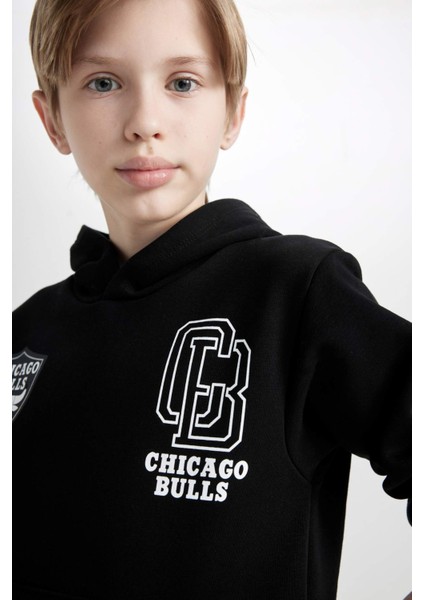 Erkek Çocuk Siyah NBA Chicago Bulls Oversize Geniş Kalıp Kapüşonlu Sırt Baskılı Sweatshirt D3123A824AU