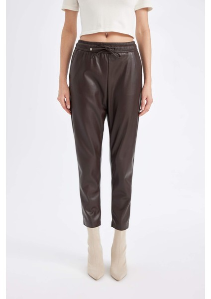 Jogger Yüksek Bel Cepli Suni Deri Pantolon X8320AZ24WN