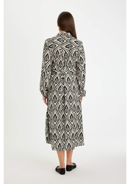 Gömlek Yaka Etnik Desenli Düğmeli Kemerli Uzun Kollu Maxi Elbise D3701AX24AU