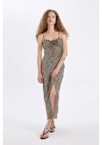 A Kesim Kalp Yaka Leopar Desenli Viskon Askılı Maxi Elbise A9283AX24HS