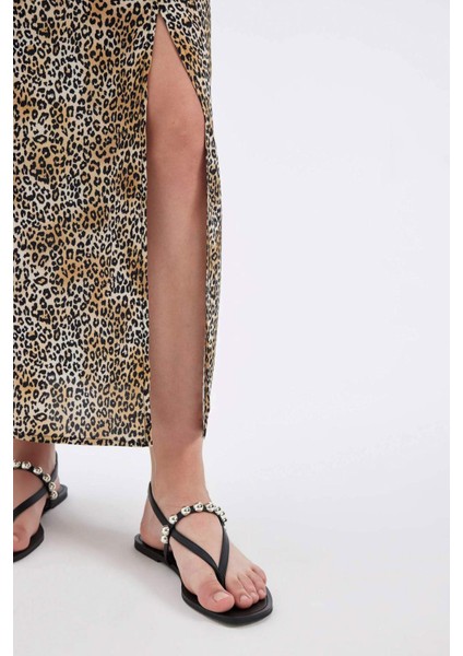 A Kesim Kalp Yaka Leopar Desenli Viskon Askılı Maxi Elbise A9283AX24HS