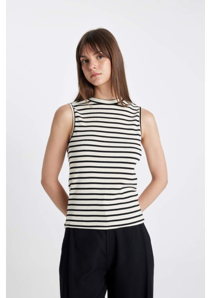 Bisiklet Yaka Fitilli Kaşkorse Çizgili Kolsuz Tişört D4040AXNS