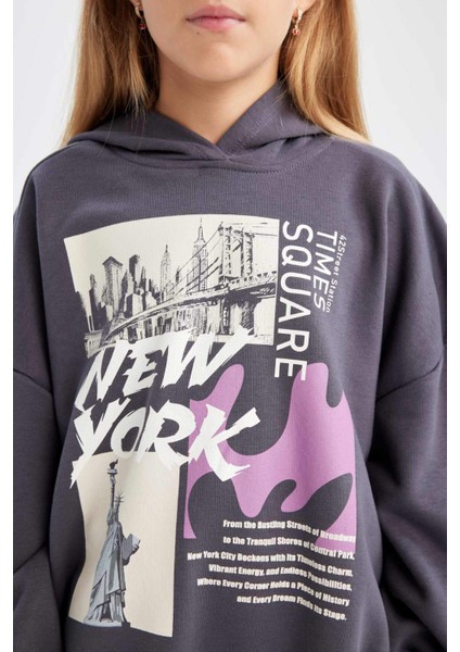 Kız Çocuk 2'li Takım Kapüşonlu Baskılı Sweatshirt Beli Lastikli Jogger Eşofman Altı D4057A824WN