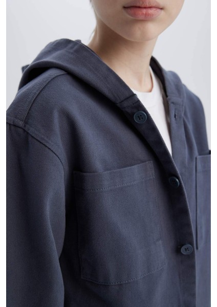 Erkek Çocuk Oversize Geniş Kalıp Kapüşonlu Gabardin Uzun Kollu Gömlek D3194A825SP