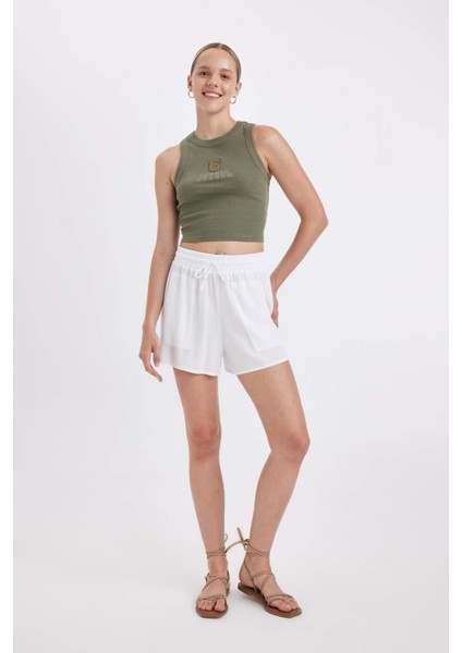 Regular Fit Normal Bel Düz Paça Krinkıl Viskon Şort A3532AX24HS