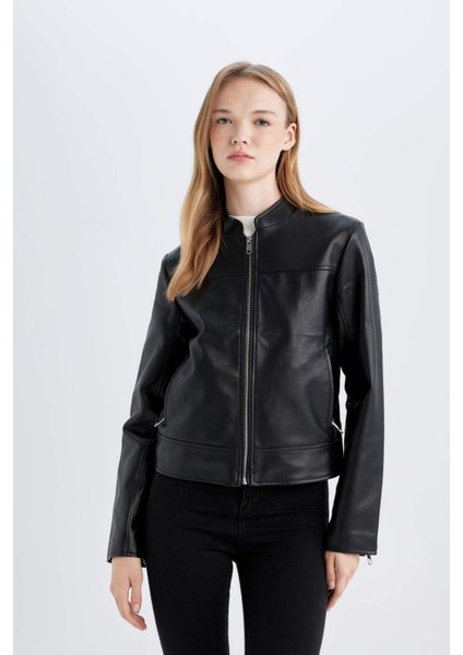 Regular Kalıp Fermuarlı Cepli Siyah Suni Deri Ceket D4176AX24AU