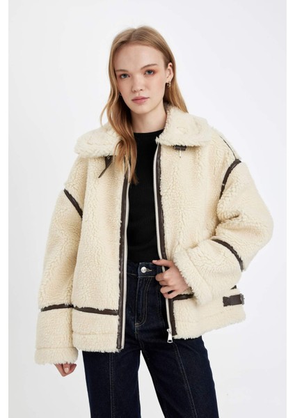 Pelüş Suni Kürk Mont Polo Yaka Fermuarlı Cepli