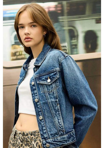 Regular Fit Düğmeli Yıkamalı Denim Ceket D4172AX24WN