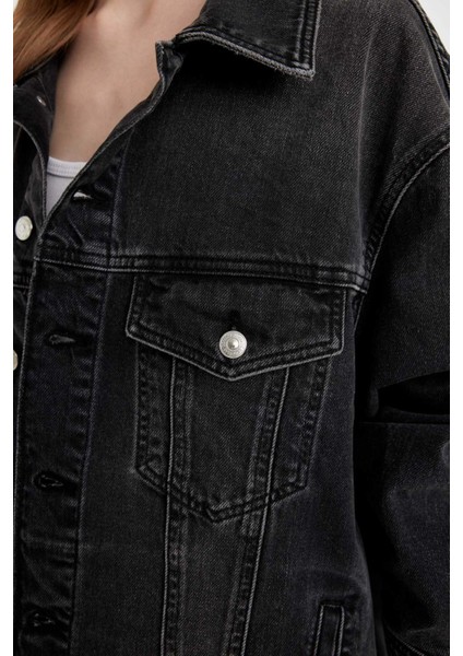 Oversize Geniş Kalıp Düğmeli Denim Ceket D4173AX24WN