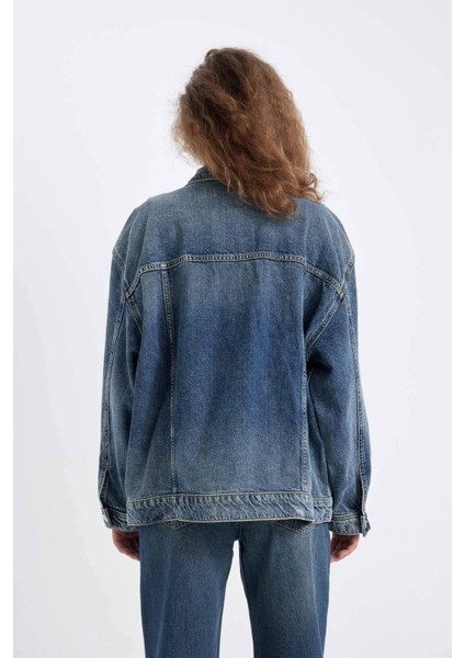 Oversize Geniş Kalıp Düğmeli Denim Ceket D4171AX24WN