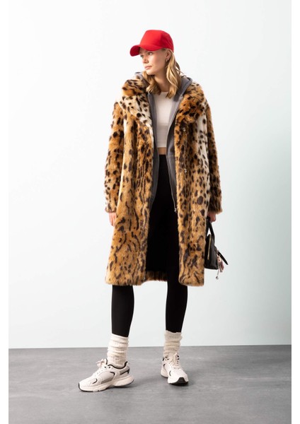 Relax Fit Leopar Desenli Ceket Yaka Cepli Uzun Suni Kürk Kaban D4005AX24WN