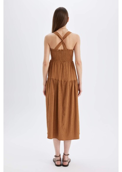 Kare Yaka Askılı Midi Elbise