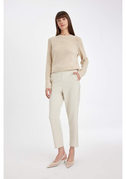 Carrot Fit Havuç Kalıp Kumaş Pantolon Basic Düz Cepli Yüksek Bel Düz Paça B1238AX24AU