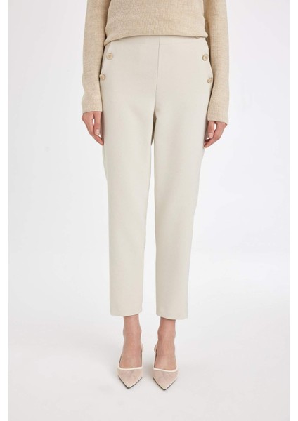 Carrot Fit Havuç Kalıp Kumaş Pantolon Basic Düz Cepli Yüksek Bel Düz Paça B1238AX24AU