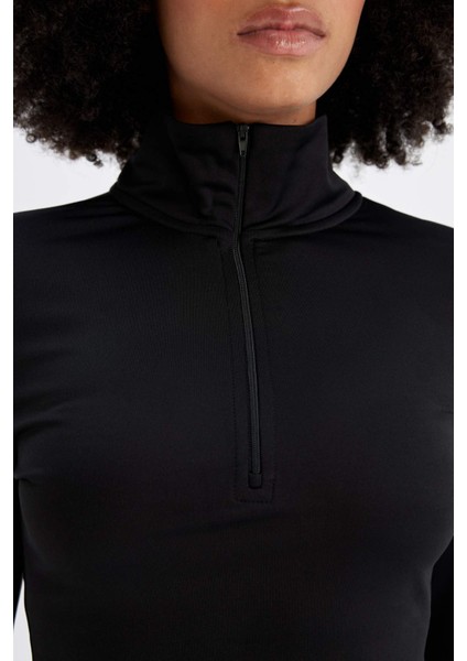 Fit Slim Fit Dar Kesim Fermuarlı Dik Yaka Sporcu Uzun Kollu Tişört