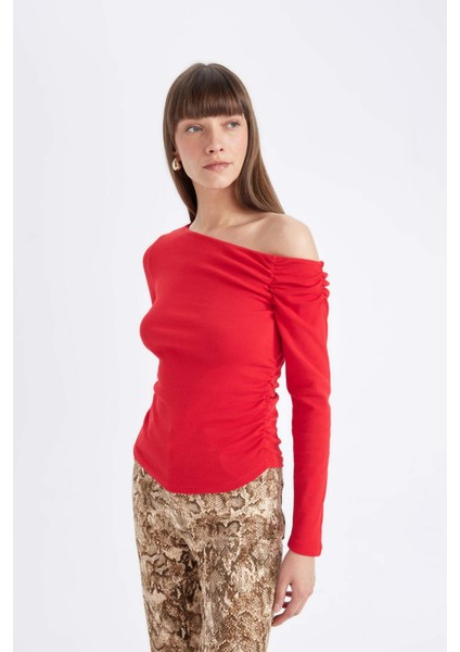 Kırmızı Slim Fit Dar Kesim Tek Omuzlu Ribana Basic Düz Uzun Kollu Tişört D4970AX24AU