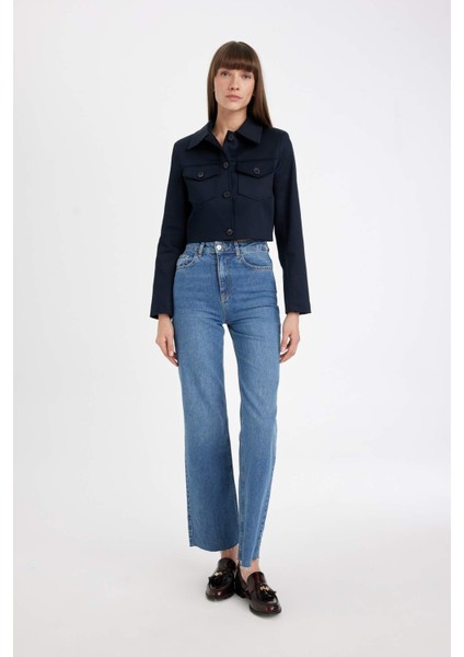 Crop Gömlek Yaka Düğmeli Cep Detaylı Blazer Ceket D4276AX24AU