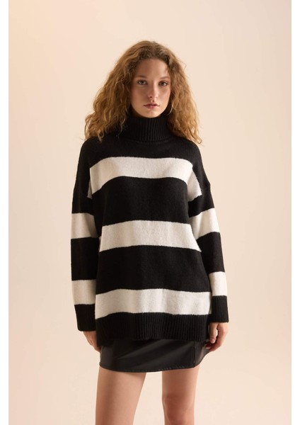 Relax Fit Balıkçı Yaka Çizgili Triko Kazak Tunik A8595AXNS