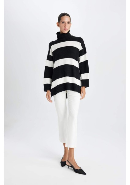 Relax Fit Balıkçı Yaka Çizgili Triko Kazak Tunik A8595AXNS