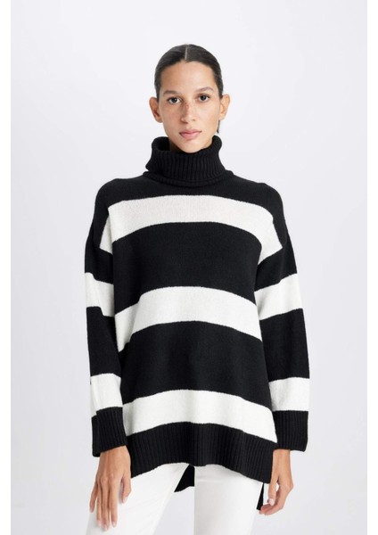 Relax Fit Balıkçı Yaka Çizgili Triko Kazak Tunik A8595AXNS