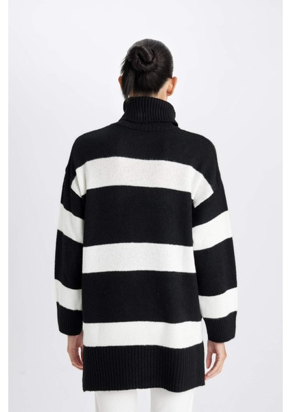 Relax Fit Balıkçı Yaka Çizgili Triko Kazak Tunik A8595AXNS