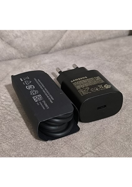 Samsung Galaxy A20 / A30 / A50 / A70 / M20 /M23 /M51 Type-C 25W Orijinal Hızlı Şarj Aleti Cihazı 25WATT fırsatları