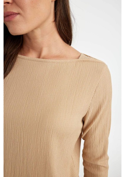 Regular Fit Kayık Yaka Bürümcük Uzun Kollu Tişört D3711AX24AU