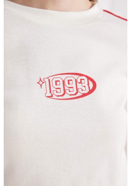 Beyaz Coool Fitted Vücuda Oturan Bisiklet Yaka Baskılı Ribana Uzun Kollu Tişört D4752AX24AU