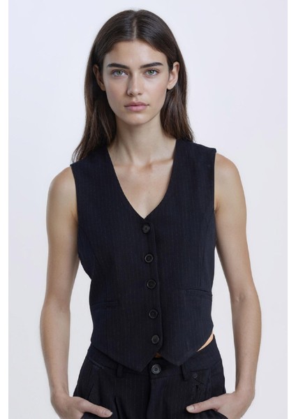 V Yaka Çizgili Düğmeli Blazer Yelek C2027AX24AU