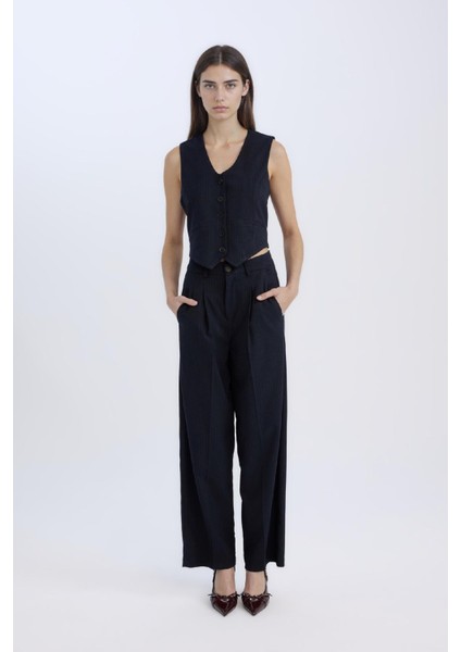 V Yaka Çizgili Düğmeli Blazer Yelek C2027AX24AU