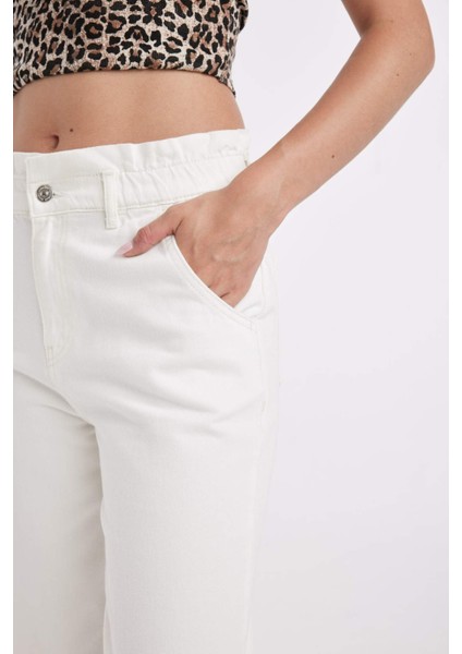 Paperbag Rahat Kesim Yüksek Beli Lastikli Hafif Düz Paça Beyaz Jean Pantolon D4875AX24HS