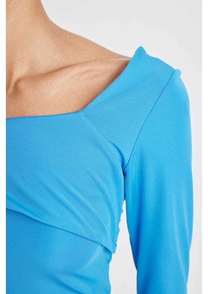 Fitted Vücuda Oturan Omzu Açık Uzun Kollu Tişört D5155AX24AU