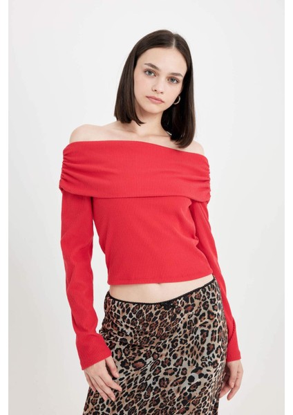 Fitted Vücuda Oturan Omzu Açık Fitilli Kaşkorse Kırmızı Uzun Kollu Tişört D4755AX24AU