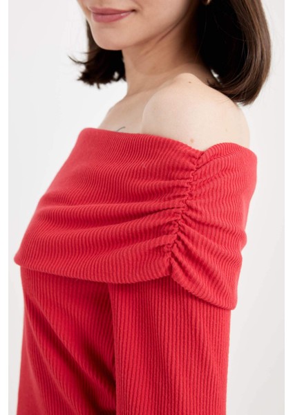 Fitted Vücuda Oturan Omzu Açık Fitilli Kaşkorse Kırmızı Uzun Kollu Tişört D4755AX24AU