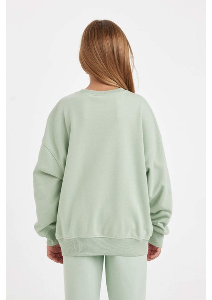 Kız Çocuk Oversize Geniş Kalıp Bisiklet Yaka Baskılı Sweatshirt D2880A824WN