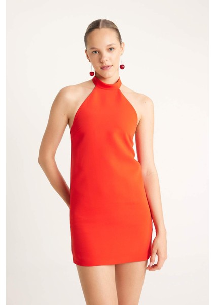 A Kesim Halter Yaka Krep Kolsuz Beyaz Mini Abiye Elbise