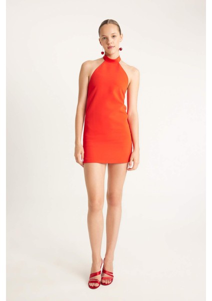 A Kesim Halter Yaka Krep Kolsuz Beyaz Mini Abiye Elbise