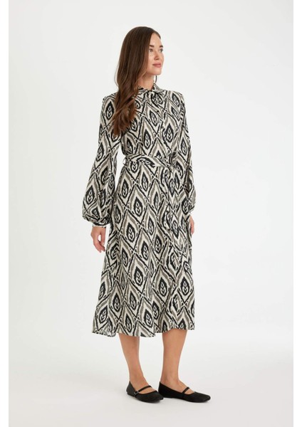 Gömlek Yaka Etnik Desenli Düğmeli Kemerli Uzun Kollu Maxi Elbise