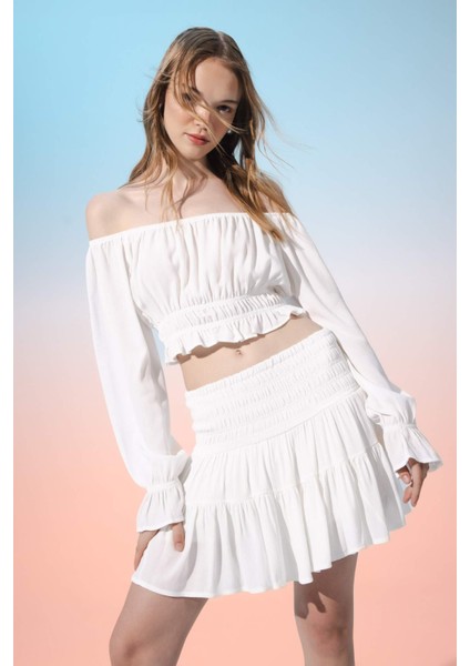 Regular Fit Omuzu Açık Krinkıl Kumaş Uzun Kollu Beyaz Bluz D5038AX24AU