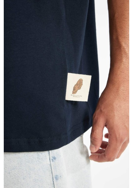 %100 Pamuk Loose Fit Bisiklet Yaka Sırt Baskılı Kısa Kollu Tişört B4320AX24AU